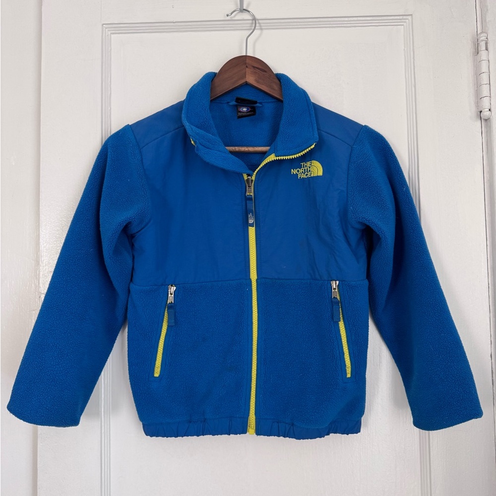 Kids The North Face Blue Fleece Jacket. Size 7/8